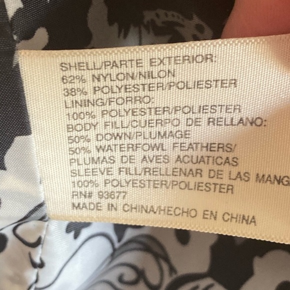 VINTAGE Women’s Down Winter Jacket *missing zipper pull* - Picture 3 of 4